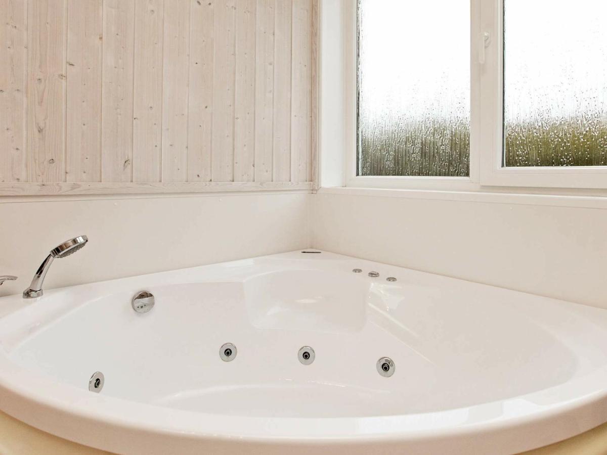 8 Person Holiday Home In Gelting Extérieur photo